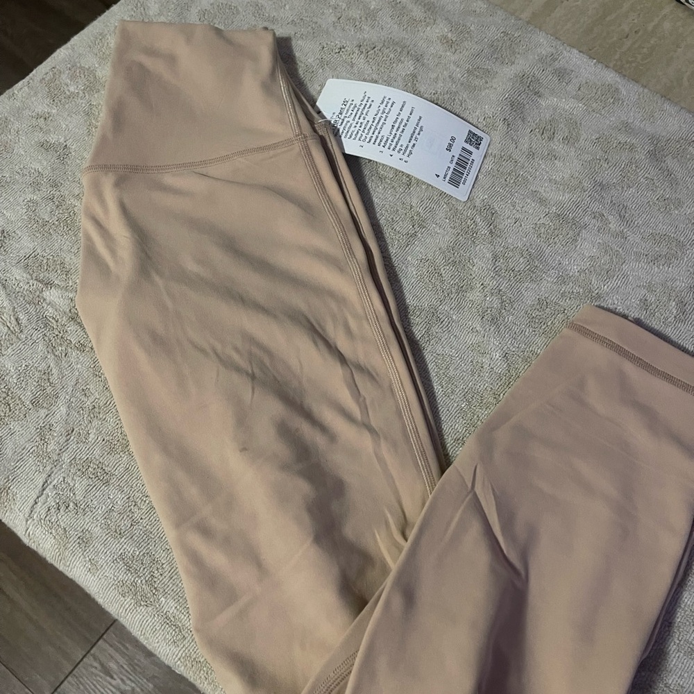 Lululemon Align Leggings With Tags BRAND NEW Sold Out Color size 4 double lined